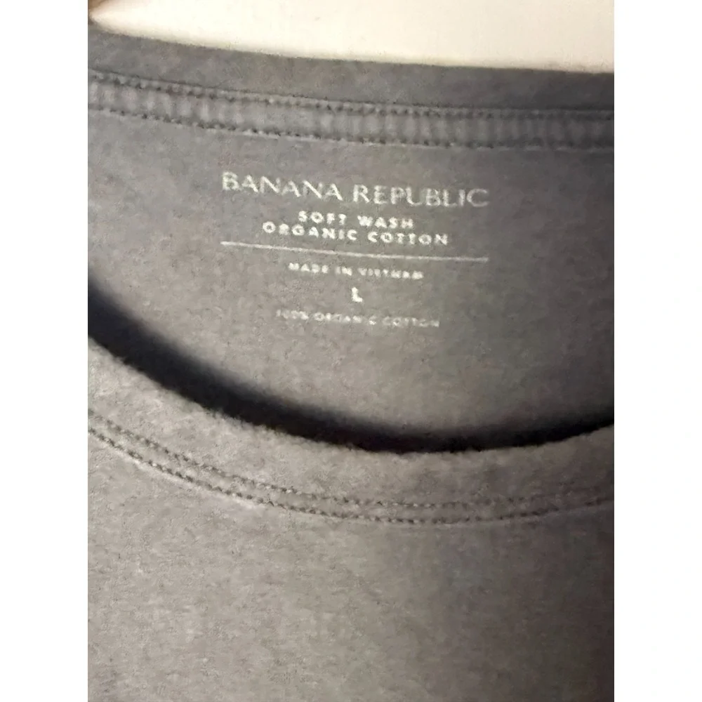 Banana Republic Soft Wash Tee Mens L Green Long Sleeve Crew Neck Shirt